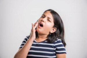 Lasten hammassärky: syyt ja hoito
