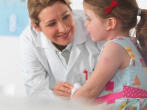 Värttinäluun pään sijoiltaanmeno: kaikki mitä tulee tietää